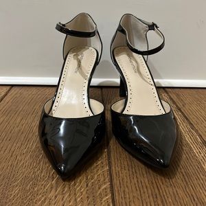 Black Patent Leather Ankle Strap Heel from Adrienne Vittadini size 10 - EUC